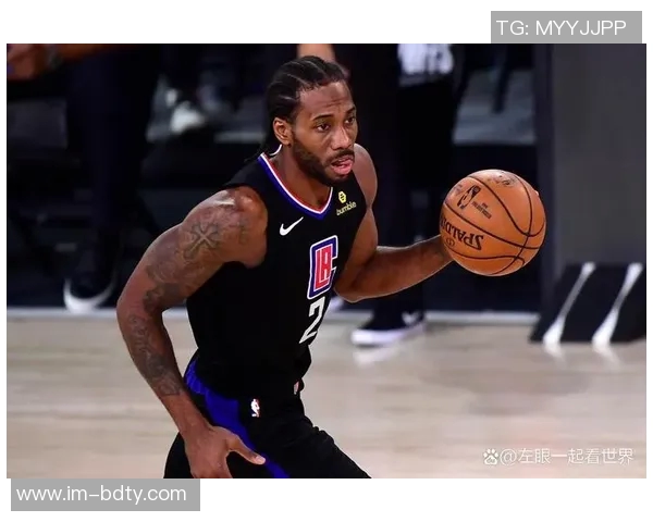 莱昂纳德未来球权分配将依据比赛情况而定卢指导明确球队战术调整方向